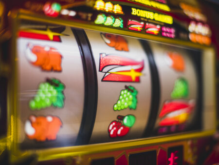 How much can you win at online pokies?